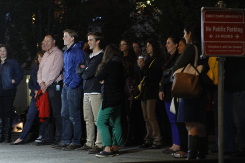 s-Daisy Yang crowd faces